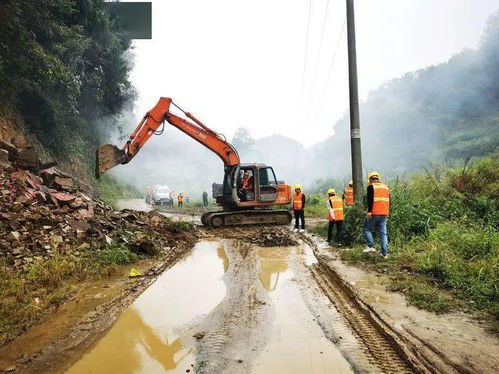 鳳岡縣第二批縣鄉(xiāng)公路路面改善提升工程正式啟動(dòng)，助力鄉(xiāng)村振興駛?cè)搿翱燔嚨馈?>
</a>
<div   id=